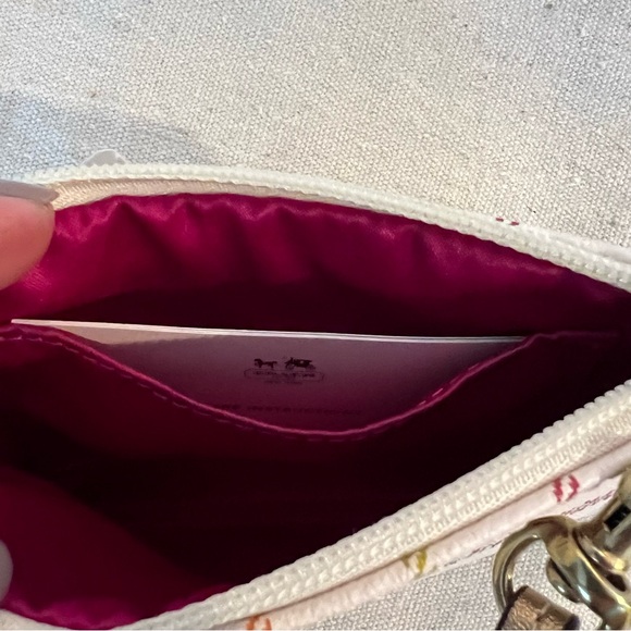 COACH Peyton Tattersall Multicolor Wristlet Style F48588 - Picture 5 of 8